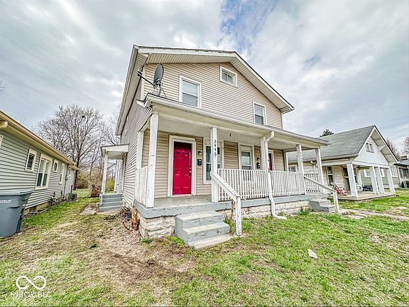 4th image of 2446 Paris Ave