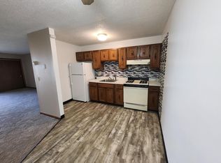 21 Dunlay St APT B11, New Britain, CT 06051