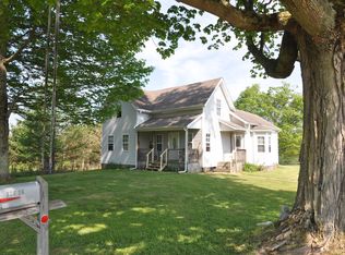 33676 Hamilton Rd, Centerville, PA 16404