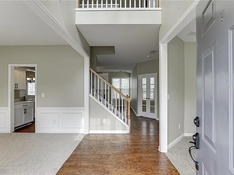 305 Leatherman Ct — Photo 4