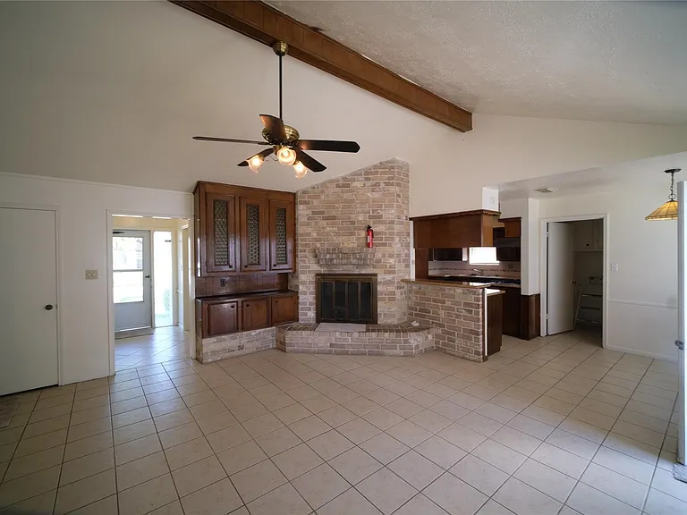12526 Lima Dr — Photo 10