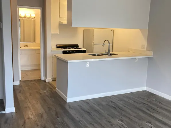 Monterey, 1315 Magnolia Ave #F7d988f1d, Gardena, CA 90247