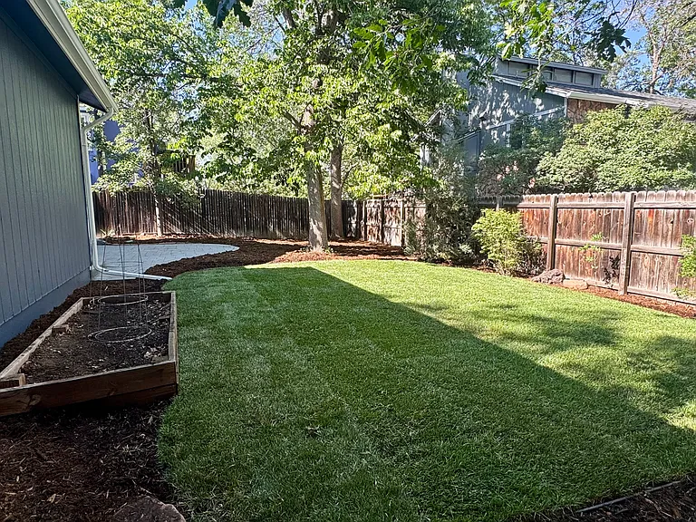 102 Hoover Ave — Photo 20