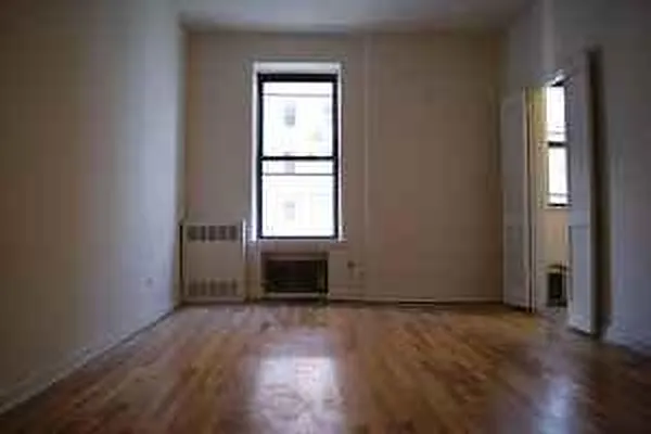 Rented by Town Residential | media 24