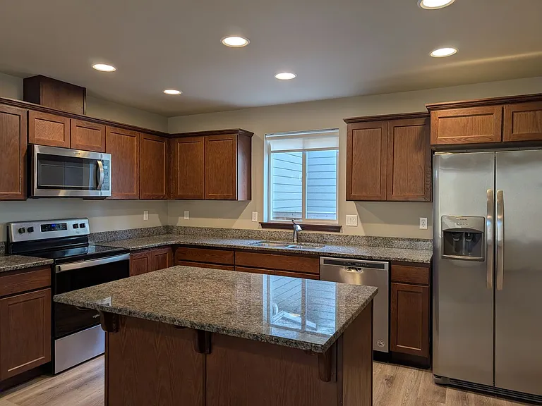 430 S Kansas Loop — Photo 9