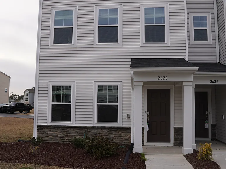 2626 Chert Ln — Photo 1