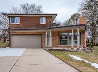 3325 Anders Ln, Brookfield, WI 53005