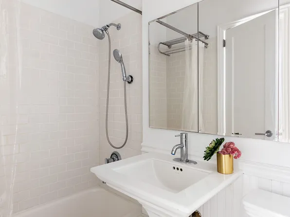 133 West 75th Street image 9 of 10