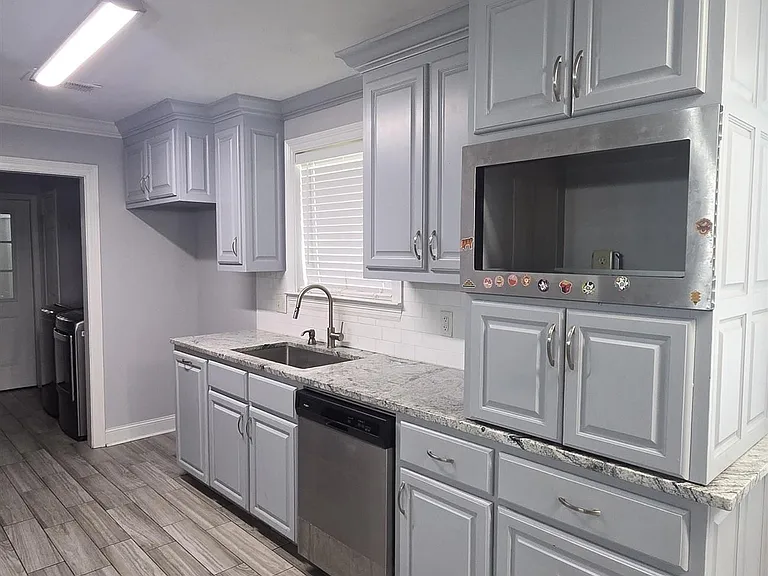 12445 Archery Dr — Photo 2