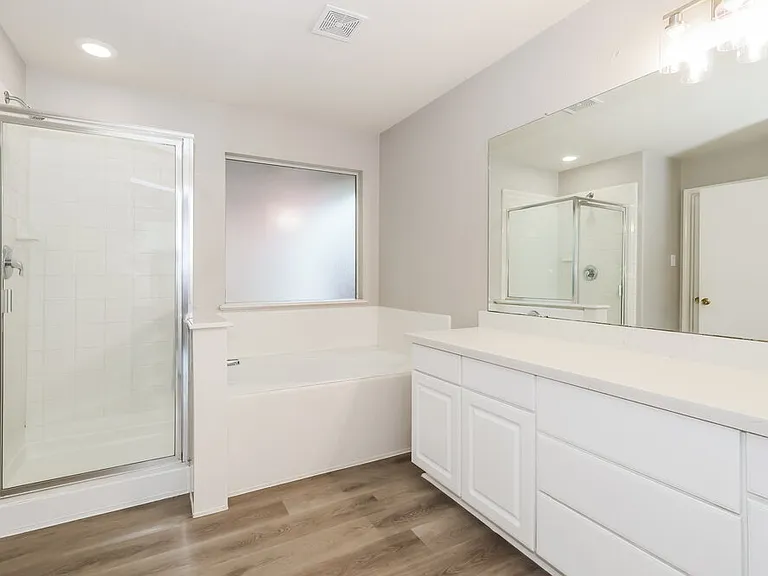 18407 Knob Hill Lake Ln — Photo 11