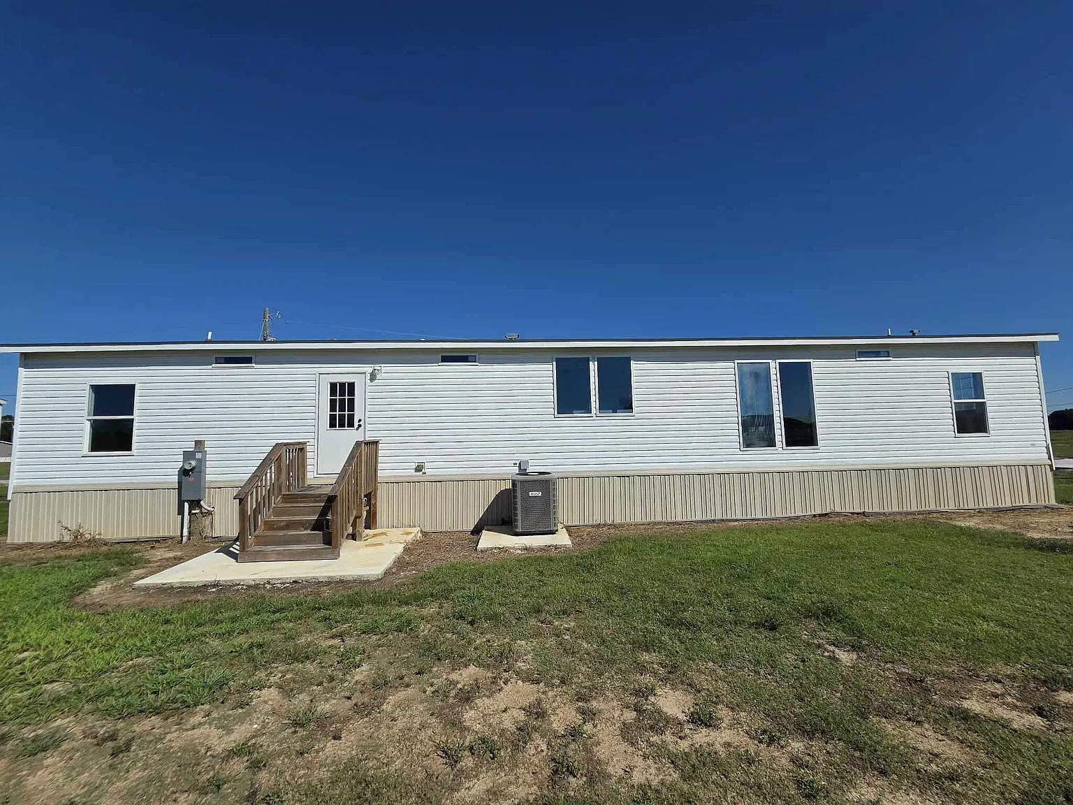 202 Harvey Rd - 1 — Photo 2