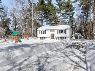 6 Balsam Dr, Ashburnham, MA 01430