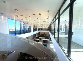 3071 Trafalgar Rd #412, Oakville, ON L6H 6K7