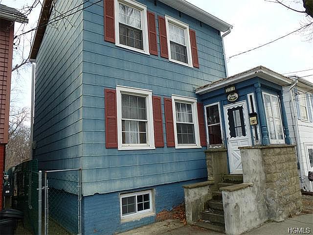 2nd image of 124 John St