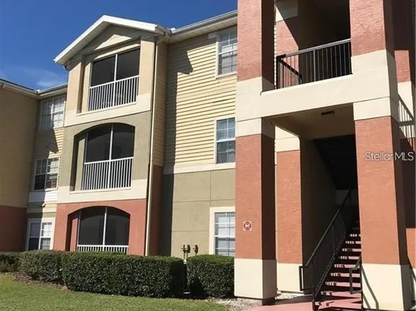 1989 Summer Club Dr APT 307, Oviedo, FL 32765