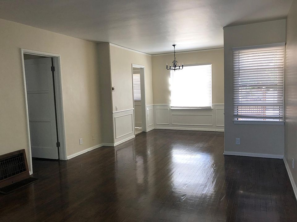 2nd image of 1146 Queen Anne Pl #1