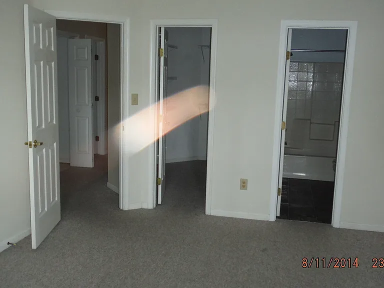 1311 Stillwater Ct — Photo 7