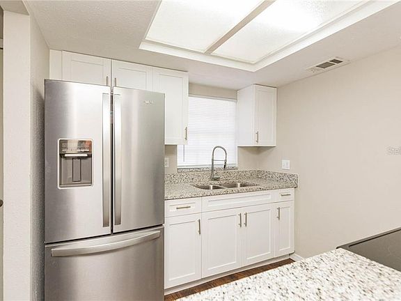 5th image of 10323 Blue Field Ct #D