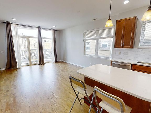 4th image of 4837 N Central Ave APT 204