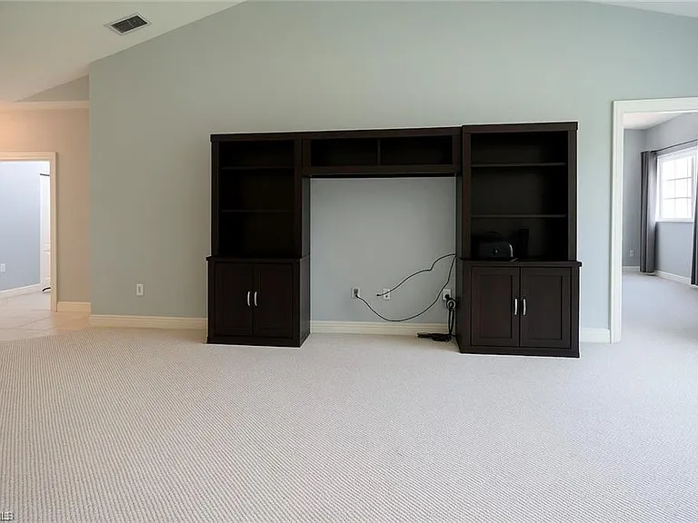 700 Luisa Ln #2 — Photo 37