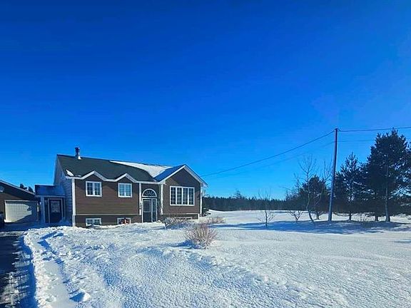 3rd image of 126 Main Road