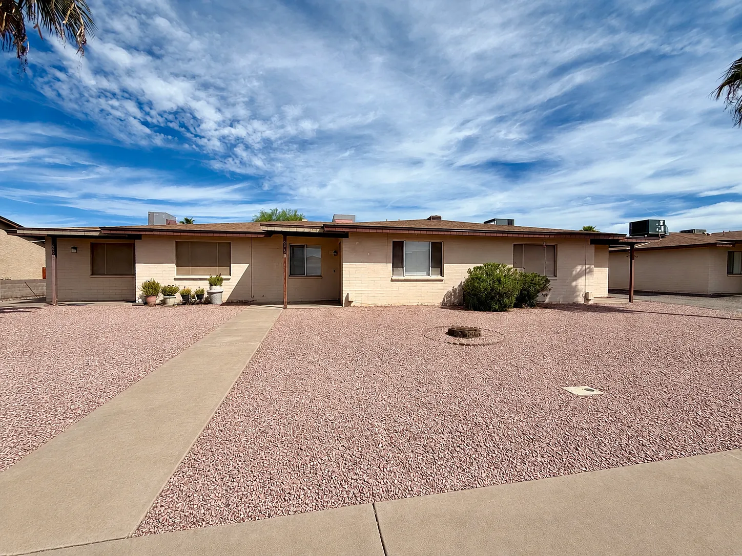 2 bed, 2.0 bath, 850 sqft, $1,400 — Photo 2