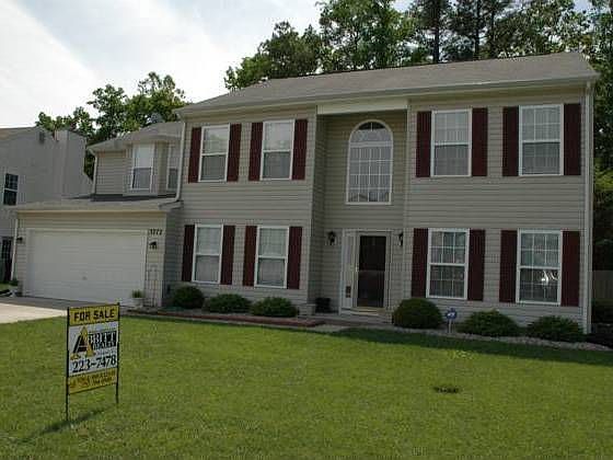 1st image of 3272 Reades Way