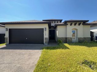 725 Cavatina Dr, Laredo, TX 78045