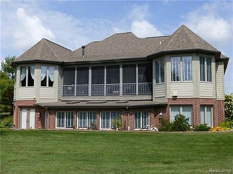 1st image of 8243 Willowspring Ct