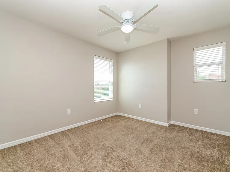 10635 Laguna Plains Dr — Photo 14