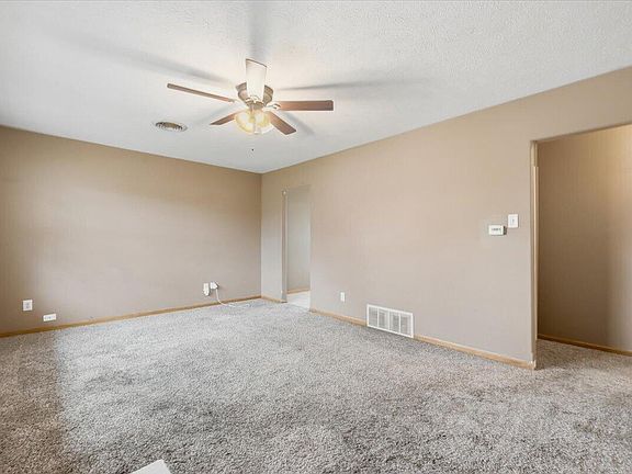 5th image of 2705 Avenue H