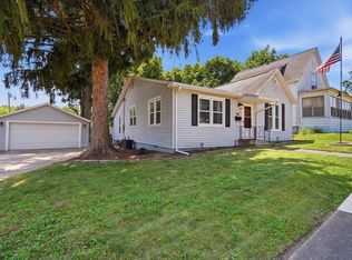 713 E Buchanan St, Bloomington, IL 61701
