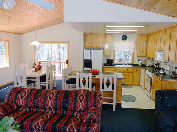 Kitchen - Dining
