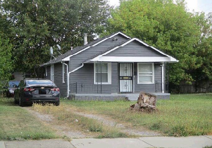 1st image of 6014 Faust Ave