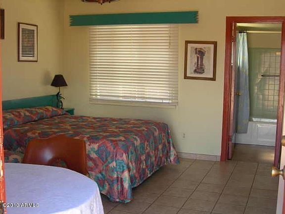 4th image of 680 W Wickenburg Way