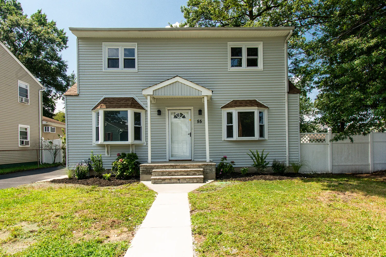 55 Poplar Ave photo 1