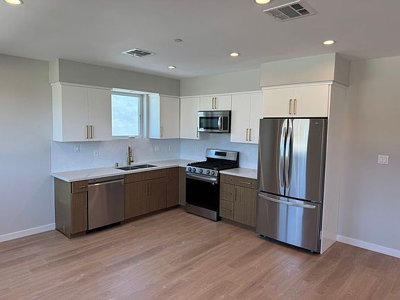 3rd image of 4820 S Slauson Ave #4822