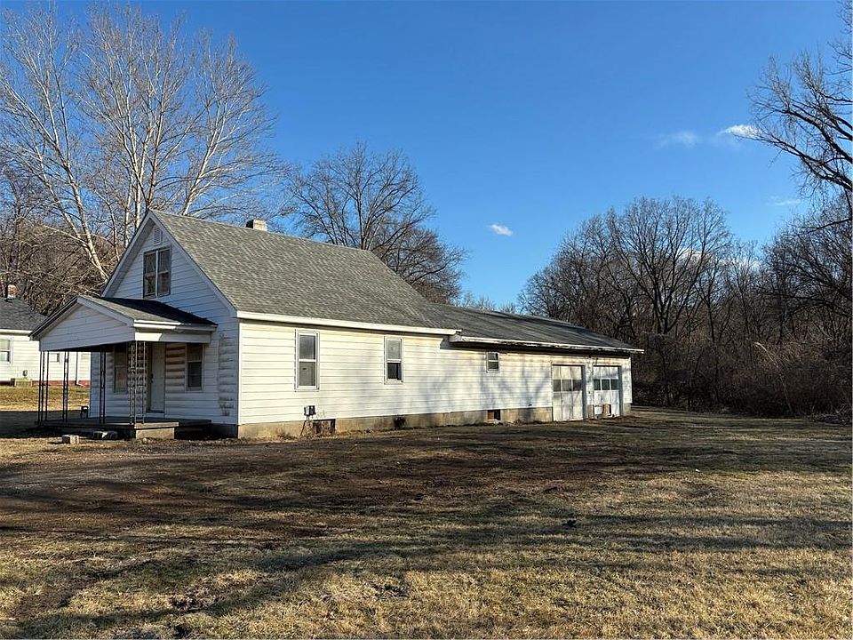 1st image of 208 Harrington Ave