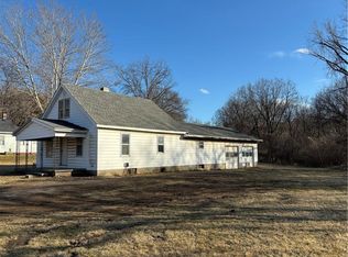 208 Harrington Ave, Saint Joseph, MO 64504