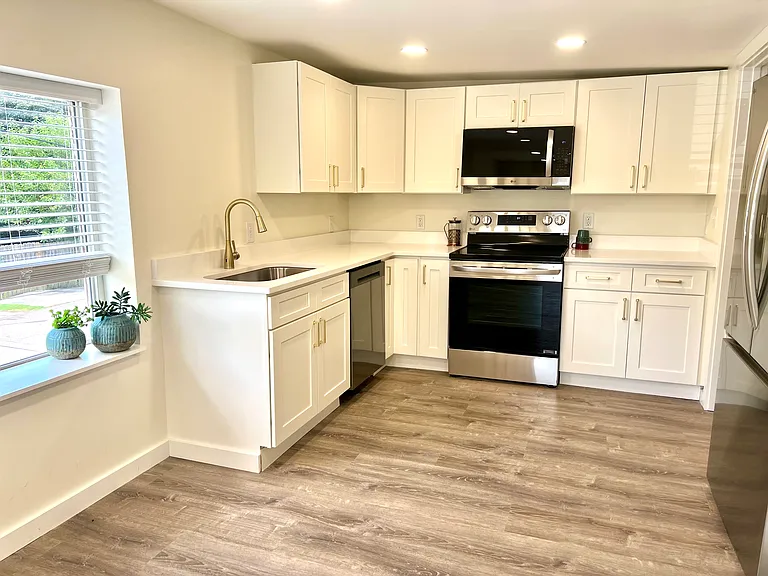 410 Milligan St NE — Photo 11