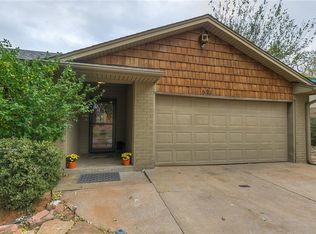 521 Cinnamon Dr, Edmond, OK 73003