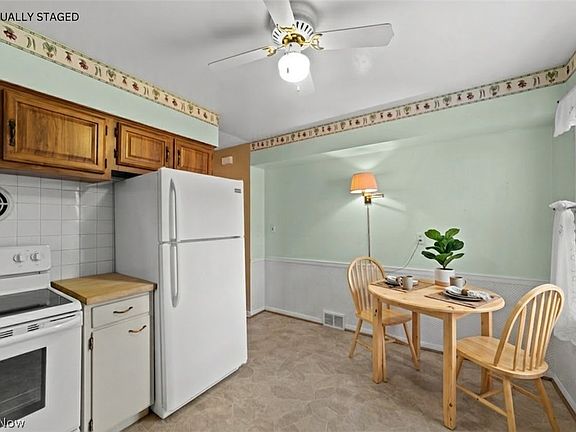 4th image of 293 Bellaire Rd