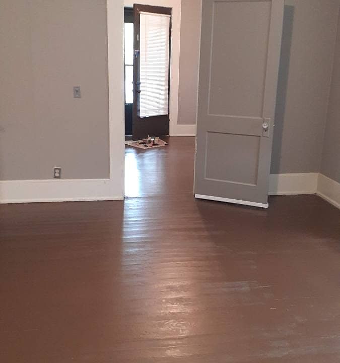1st image of 1237 Elm Ave