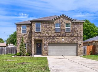 1200 Oak Creek Dr, Hutchins, TX 75141