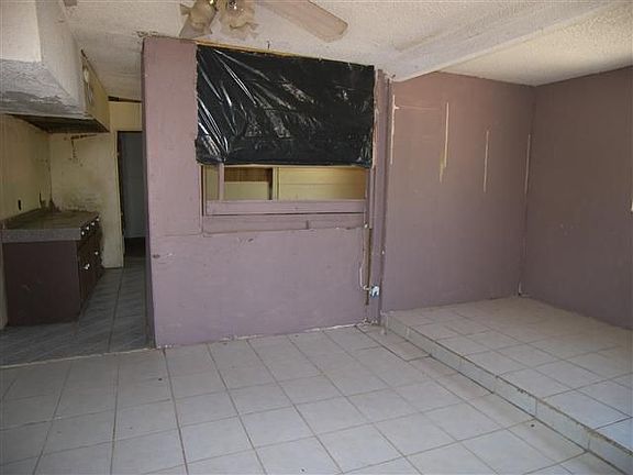 2nd image of 670 Hatch Hwy NE
