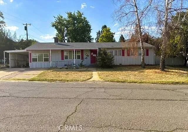 417 Discovery St photo 1