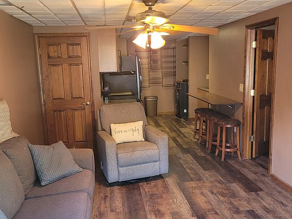 Living Room & Kitchen