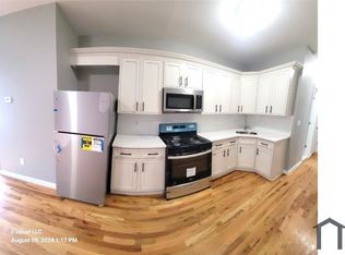 61 Roe St #1, Staten Island, NY 10310