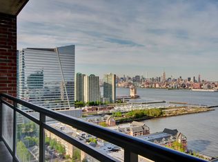 389 Washington St #2408, Jersey City, NJ 07302