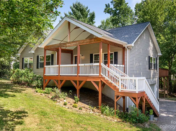 307 Golden Hawk Trl, Asheville, NC 28805